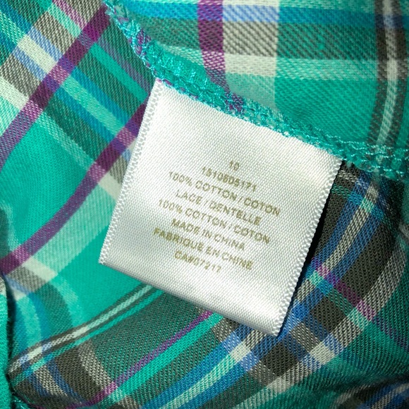 Plaid Button Down Top - Picture 6 of 6